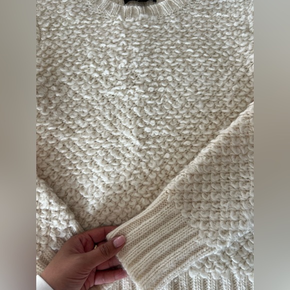 BANANA REPUBLIC Open Crew Carpet Knit Sweater - Picture 3 of 5